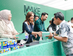 OPPO Indonesia Buktikan Aksi Nyata Ramadan: Menghubungkan & Memberdayakan Lewat Make Your Moment